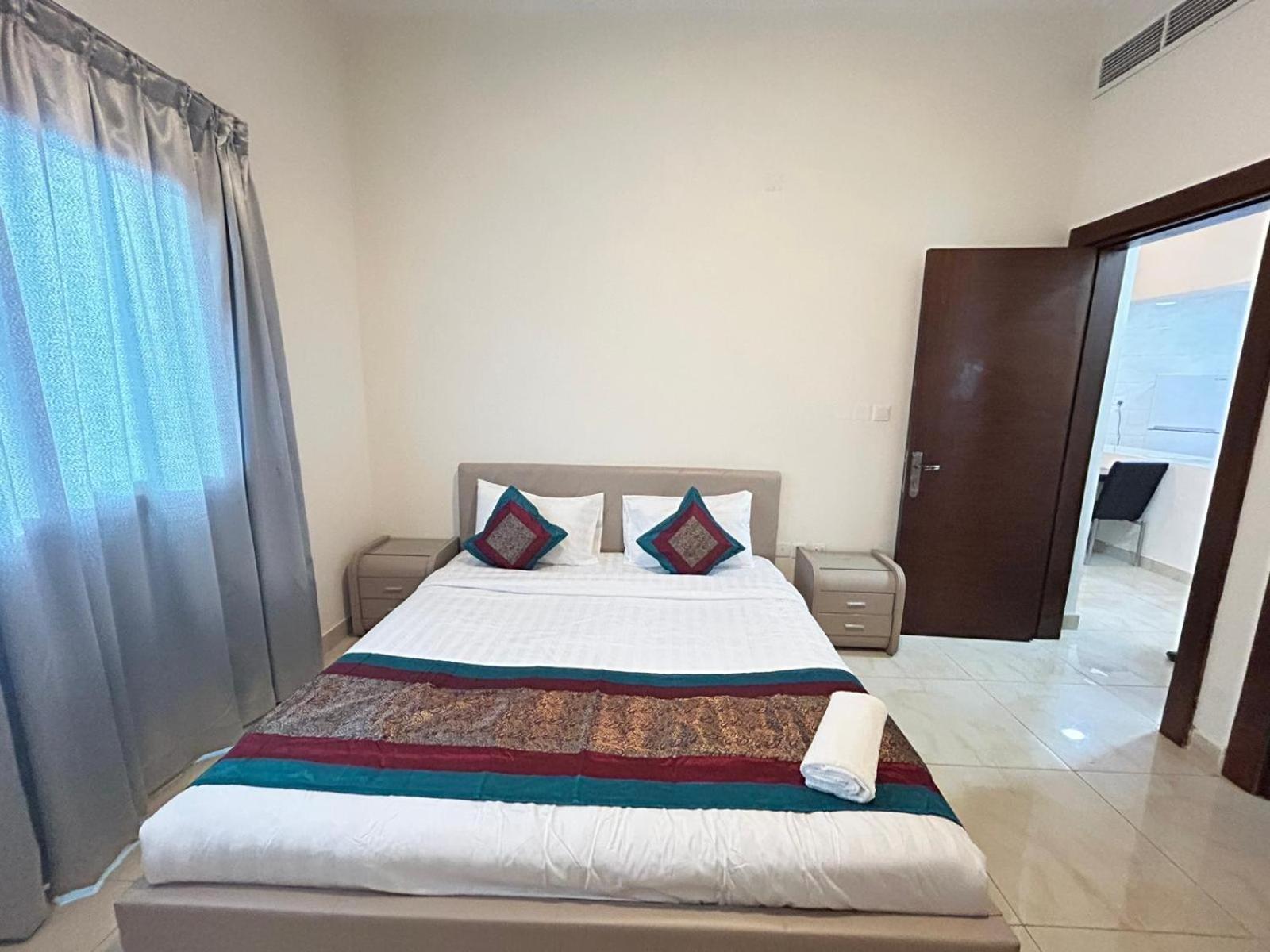 Al Hayat Suites Apartment Manama Exteriör bild