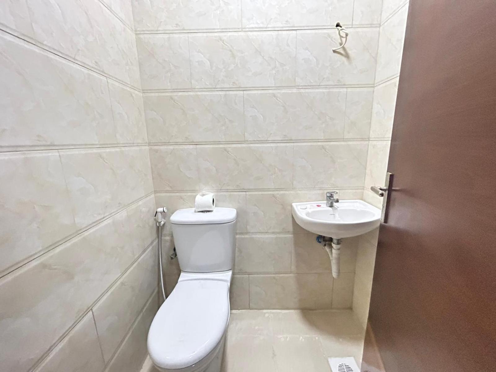 Al Hayat Suites Apartment Manama Exteriör bild