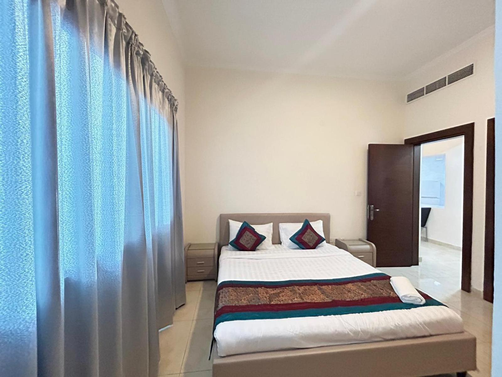 Al Hayat Suites Apartment Manama Exteriör bild