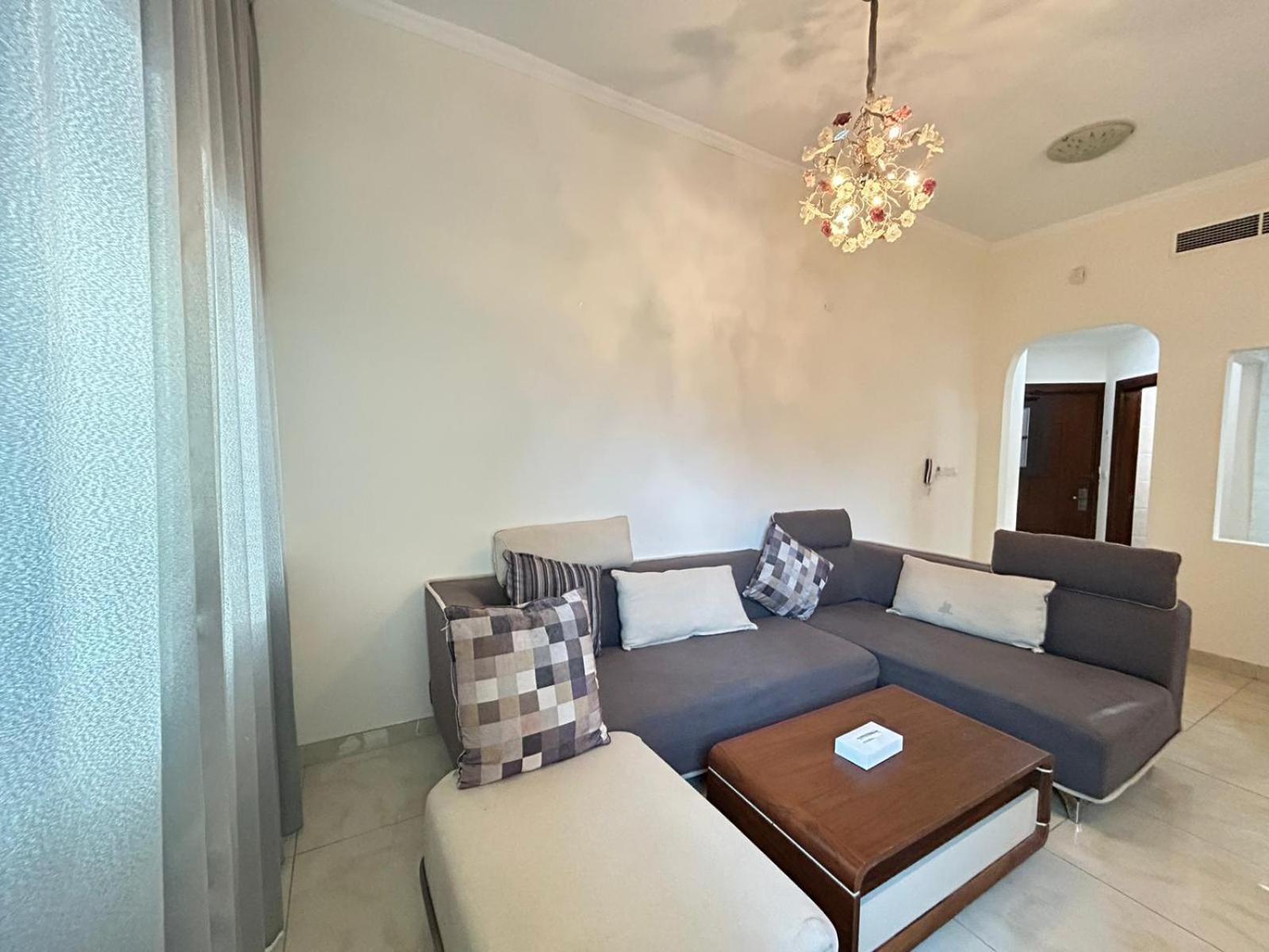 Al Hayat Suites Apartment Manama Exteriör bild
