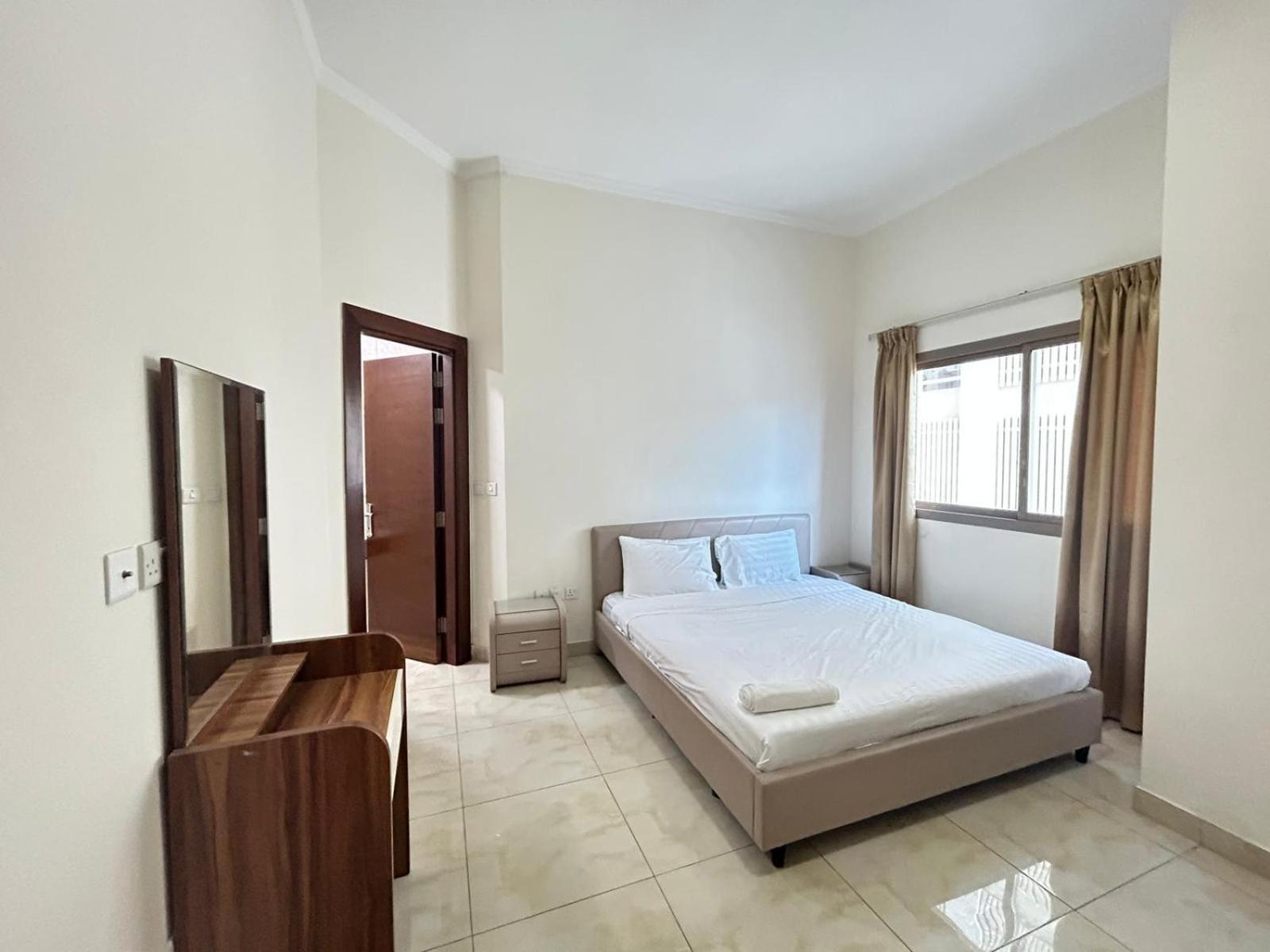 Al Hayat Suites Apartment Manama Exteriör bild