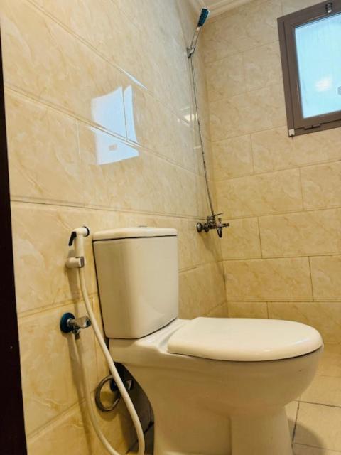 Al Hayat Suites Apartment Manama Exteriör bild
